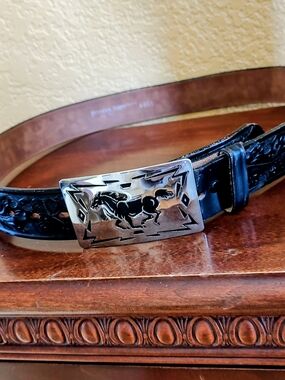 Vintage Chambers Black Tooled Leather Men’s Belt with Running Horse Buckle sz 34